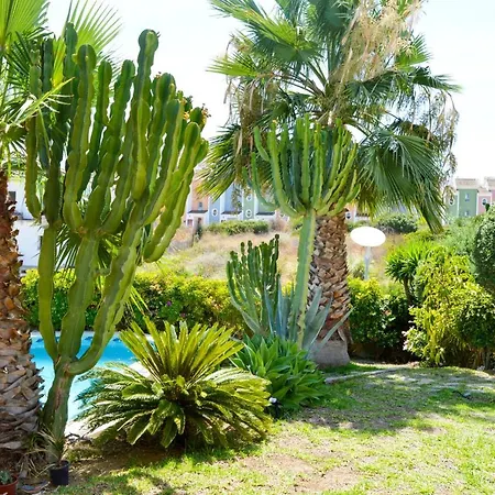 Bendex Costa Del Sol فيلة إِستيبونا